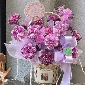 紫调康乃馨花篮